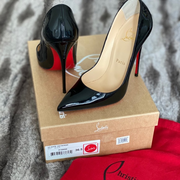 Christian Louboutin So Kate - Picture 2 of 4
